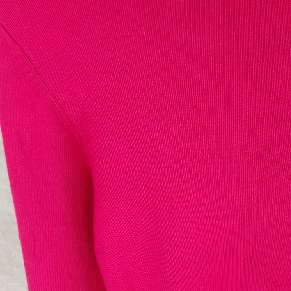 Sweater - Picture 9 of 9